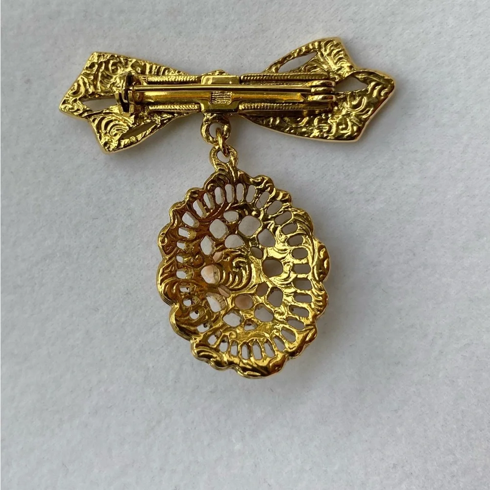 Vintage Goldtone Ribbon Bow with Porcelain Pink Rose Brooch